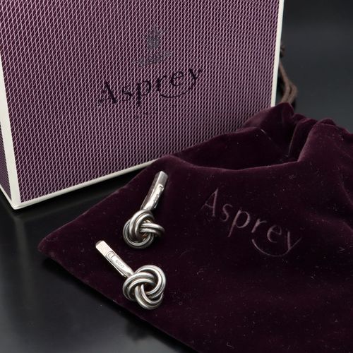 Pair of Asprey Celtic Knot Cufflinks image-1