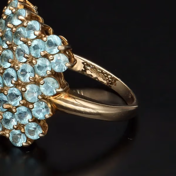 9ct Gold Apatite Ring