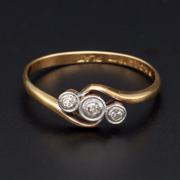 Art Deco 18ct Gold Platinum Diamond Ring, Size M 1/2