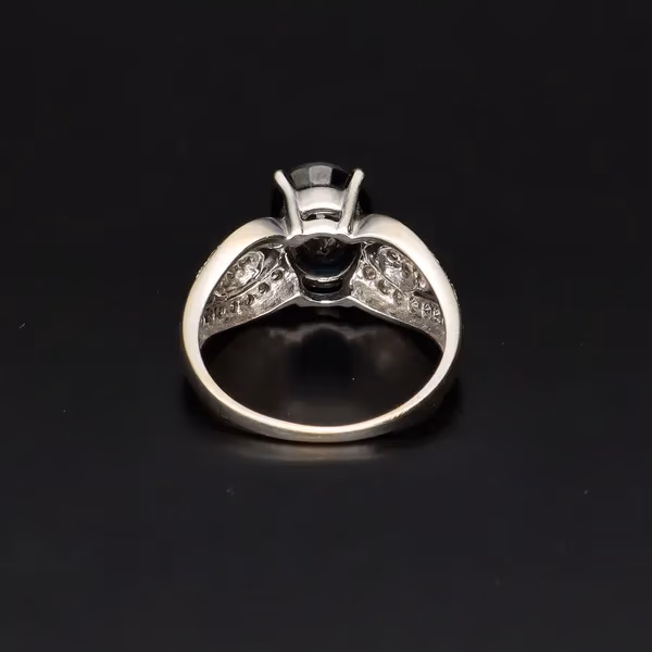 Vintage 14ct Gold Sapphire and Diamond Ring