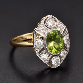 18ct Gold Peridot & Diamond Ring