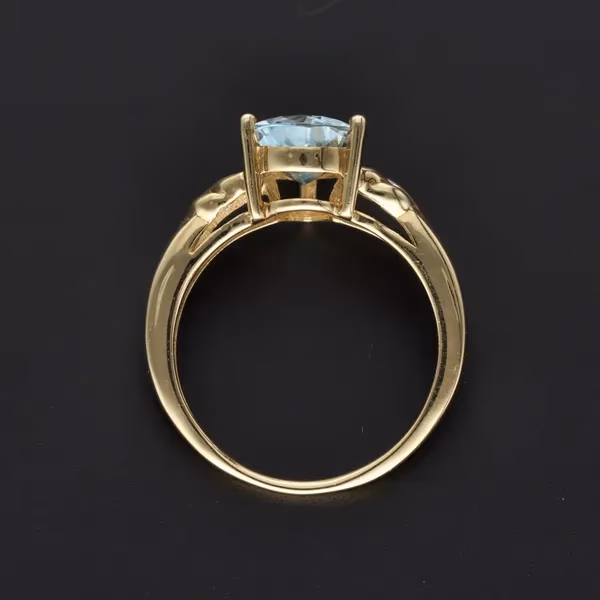 Gold Aquamarine Diamond Ring