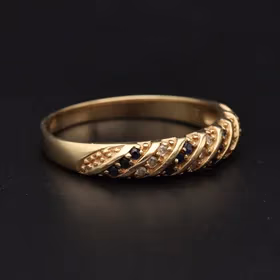 14ct Gold Diamond Sapphire Large Ring