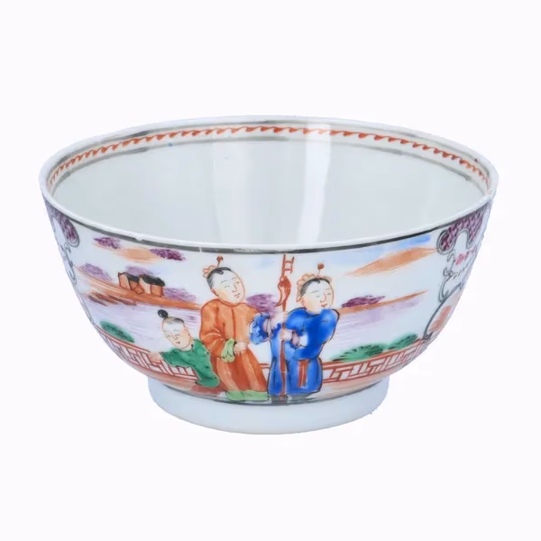 18th Century Chinese Berry Bowl