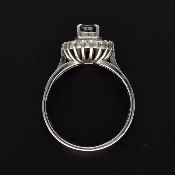 18ct White Gold Sapphire and Diamond Ring