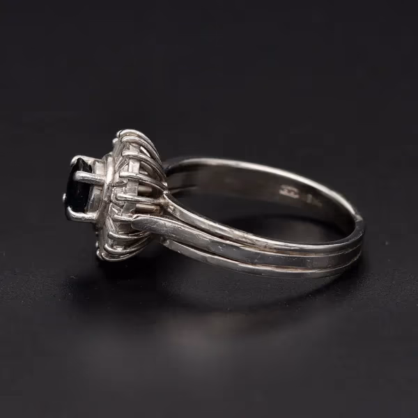 18ct White Gold Sapphire and Diamond Ring