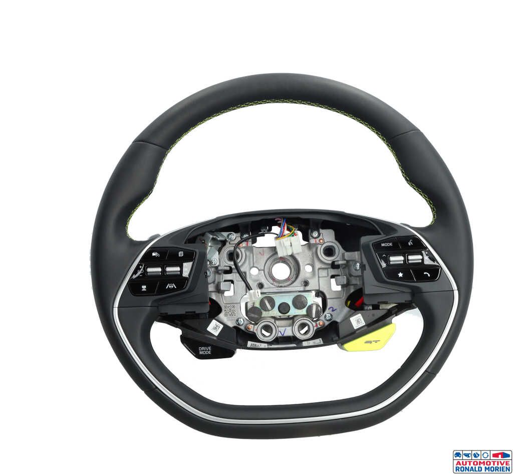 Used Steering wheel Kia EV6 77 kWh GT AWD Price € 245,00 Inclusive VAT offered by Automaterialen Ronald Morien B.V.