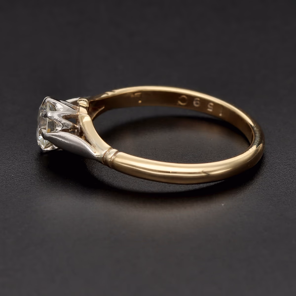 18ct Gold Diamond Solitaire Ring