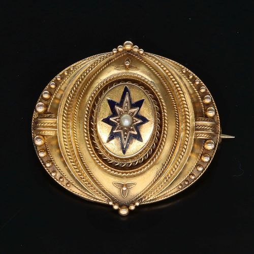 Victorian 15ct Gold Etruscan Brooch image-1