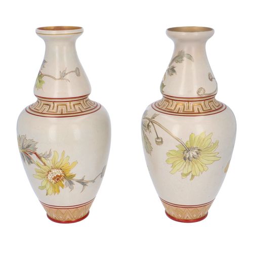 Large Pair of Doulton Lambeth Carrara Vases image-2