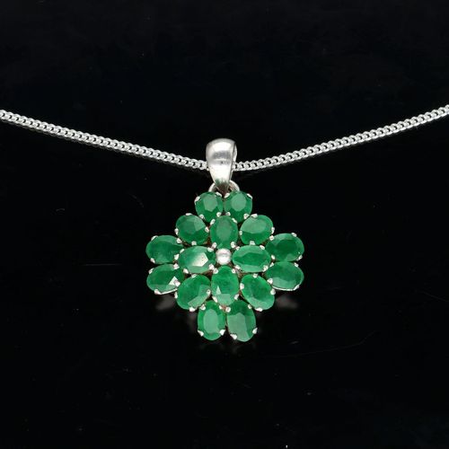 Emerald and Silver Pendant and Chain image-2