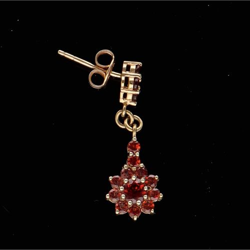 Victorian 9ct Gold Garnet Drop Earrings image-4