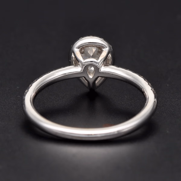 18ct White Gold Pear Cut Diamond Halo Ring