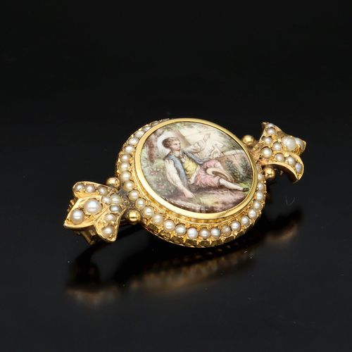 15ct Gold Mother of Pearl Brooch image-4