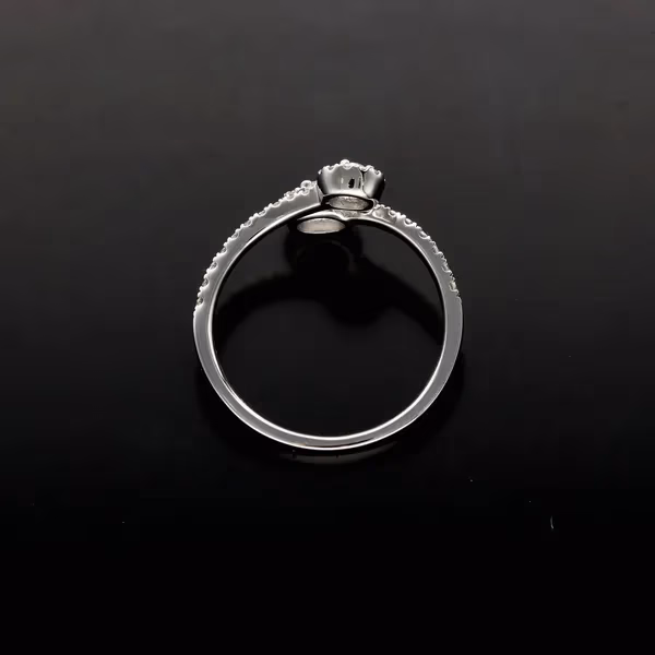 18ct Gold Diamond Ring