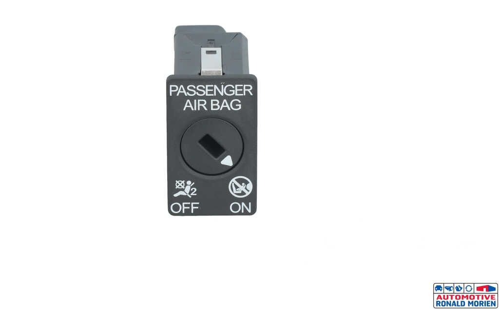 Used Airbag lock Cupra Formentor 2.5 VZ5 16V 4Drive Price € 15,00 Margin scheme offered by Automaterialen Ronald Morien B.V.