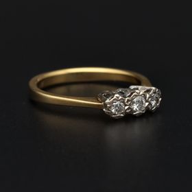 18ct Gold Diamond Ring London 1989