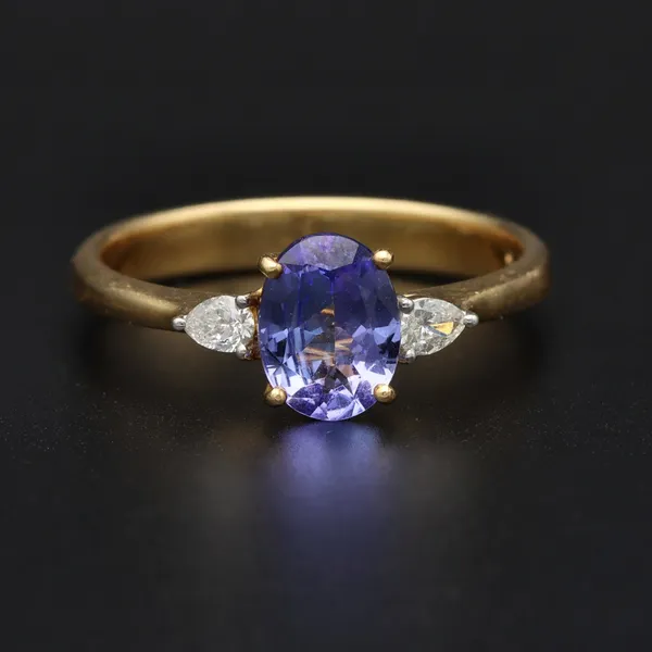 18ct Tanzanite Pear Shaped Diamond Shoulders