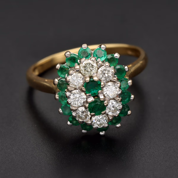 18ct Yellow Gold Emerald & Diamond Cluster Ring
