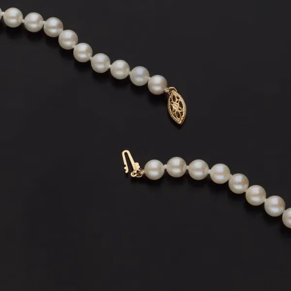 9ct Gold Clasp Cultured Pearl Necklace