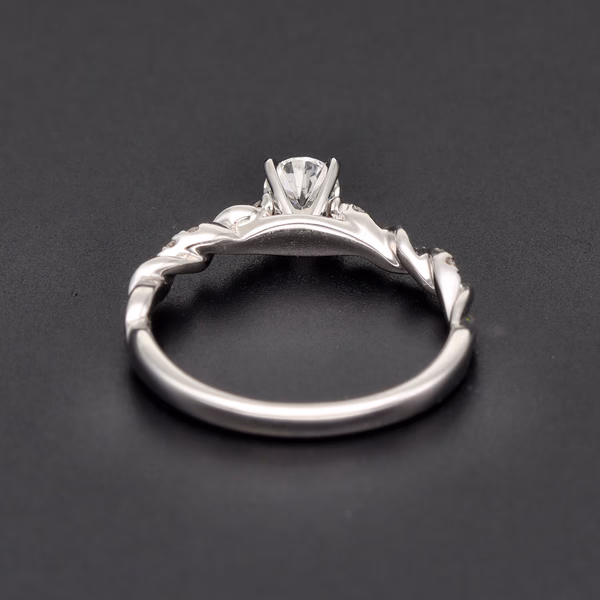 18ct White Gold Diamond Solitaire Ring