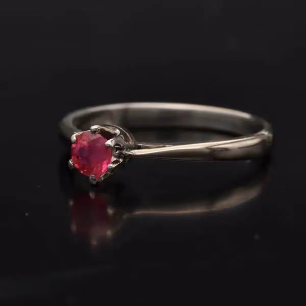 18ct White Gold and Burma Ruby Ring