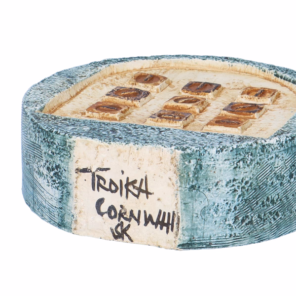 Troika Medium Wheel Vase by Simone Kilburn