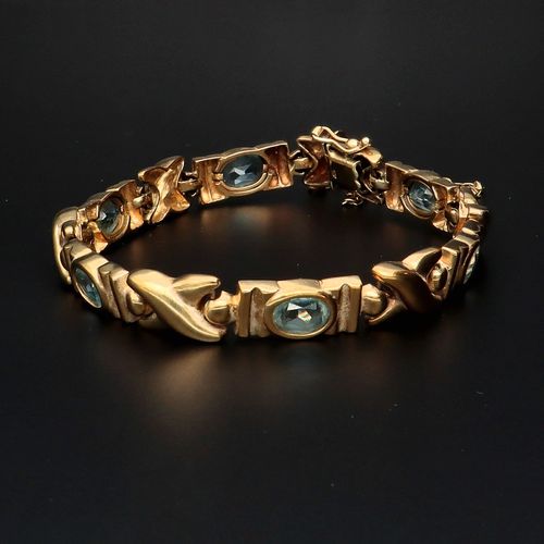 9ct Gold Aquamarine Bracelet image-1