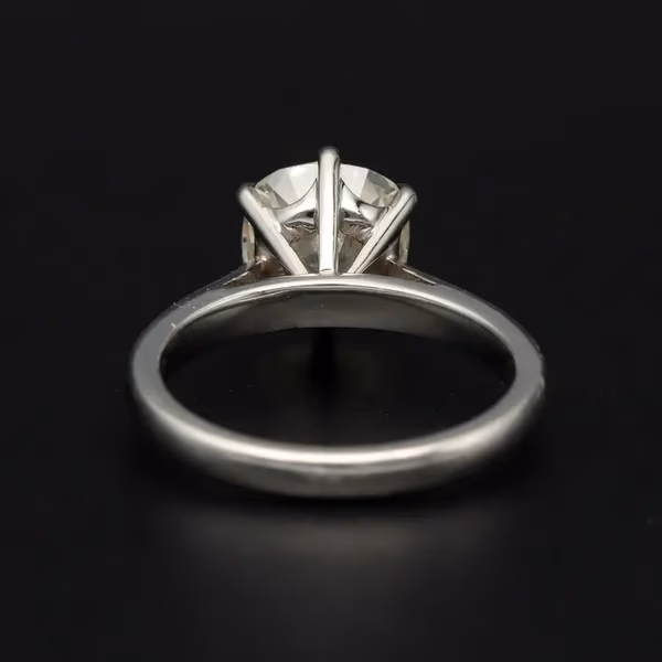 Art Deco 1930’s 18ct White Gold Cushion Cut Diamond Ring