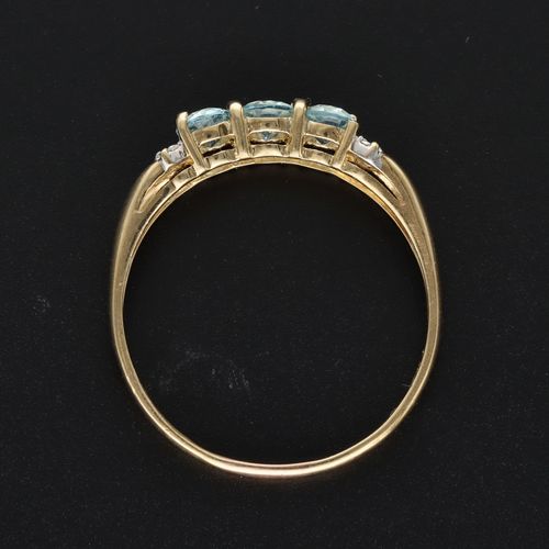 1950s 9ct Gold Blue Topaz Ring image-6