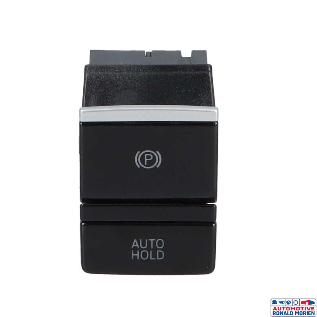 Used Parking brake switch Volkswagen Golf VIII Variant (GC5) 1.0 TSI 12V Price € 25,00 Inclusive VAT offered by Automaterialen Ronald Morien B.V.