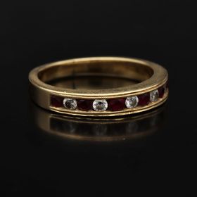 18ct Gold Ruby and Diamond Ring