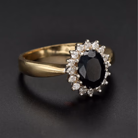 9ct Yellow Gold Oval Sapphire & Diamond Cluster Ring