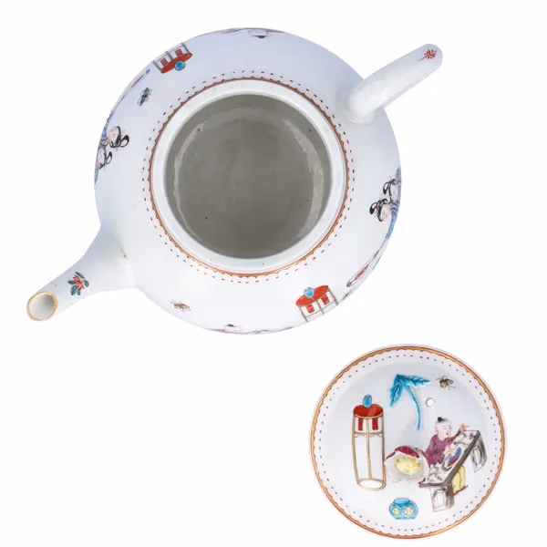 First Period Dr. Wall Worcester Porcelain Teapot