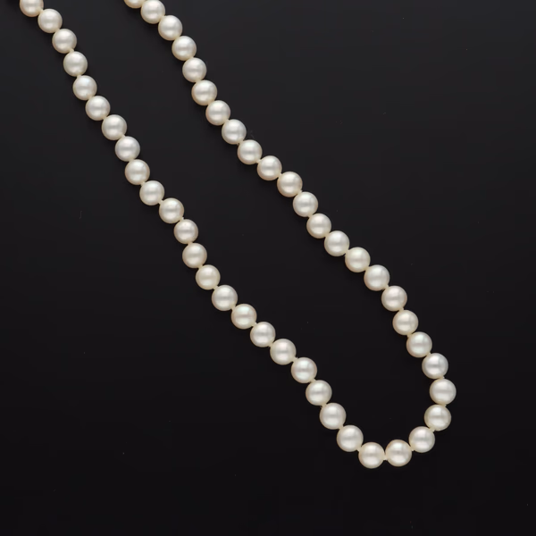 Vintage Cultured Pearl Necklace