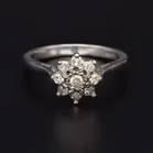 18k Gold Diamond Cluster Ring