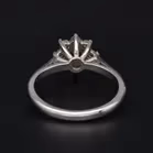 18k Gold Diamond Cluster Ring