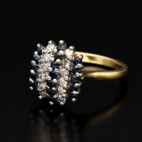 18ct Gold Sapphire & Diamond Ring image-3