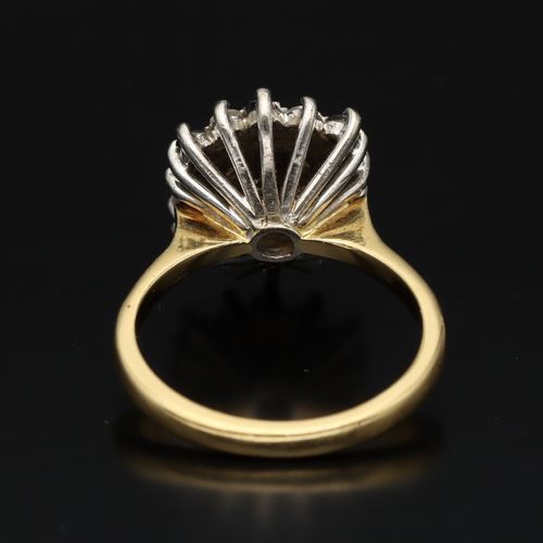 18ct Gold Sapphire & Diamond Ring image-4