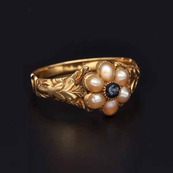 Georgian 15ct Yellow Gold Pearl & Onyx Ring