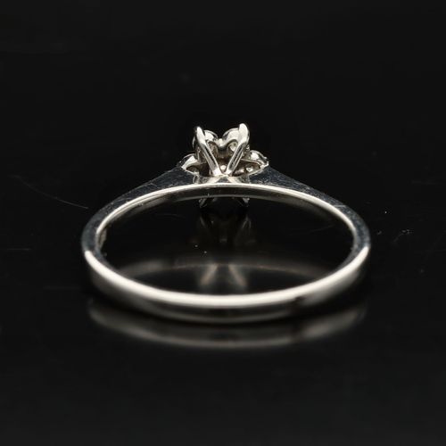 Platinum Diamond Ring image-5