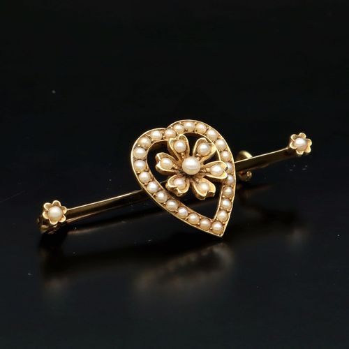 15ct Gold Heart and Flower Brooch image-1