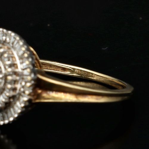 Gold 0.25ct Diamond Ring. image-5