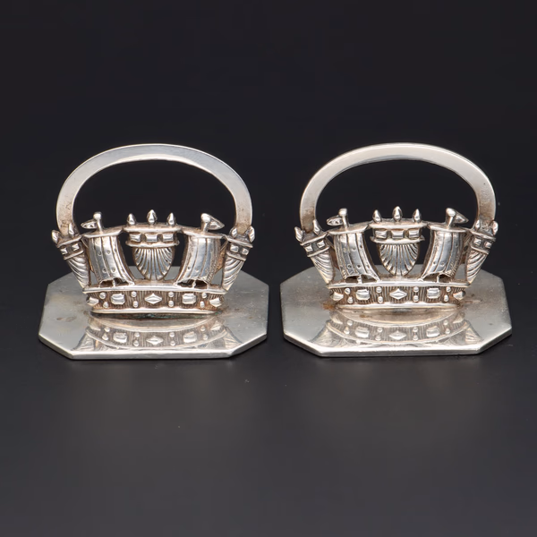 Silver Nautical Menu Holders
