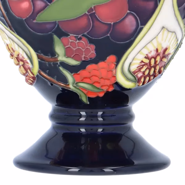 Moorcroft Queens Choice Vase