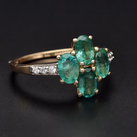 9ct Yellow Gold Emerald Diamond Ring