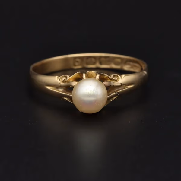 18ct Gold Antique Pearl Ring