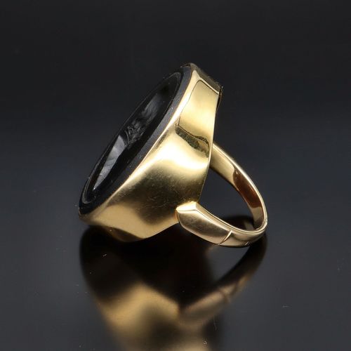 15ct Gold Georgian Intaglio "Pichler" Ring image-3