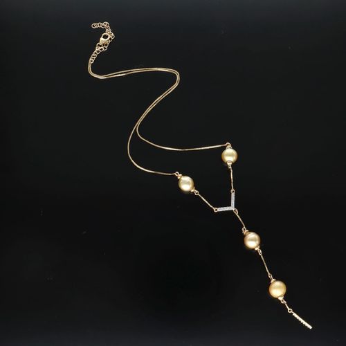 9ct Gold South Sea Cultured Pearl Necklace image-6