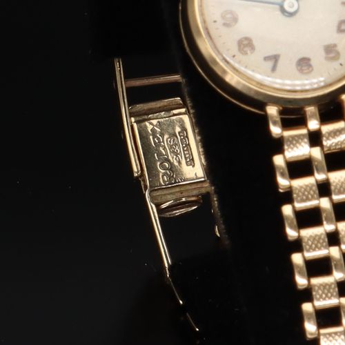 Mid 20th Century Ladies 9ct Gold Tudor Rolex image-4